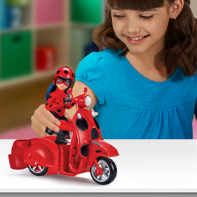 Scooter avec poupée à partir de 4 ans Miraculous - Intermarché